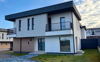 Casa de vanzare zona exclusivista de case Floresti - Poză 12