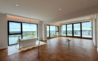 Penthouse cu 4 camere // terasă 70 mp / 200 mp / 3 parking / Straulesti - Poză 1