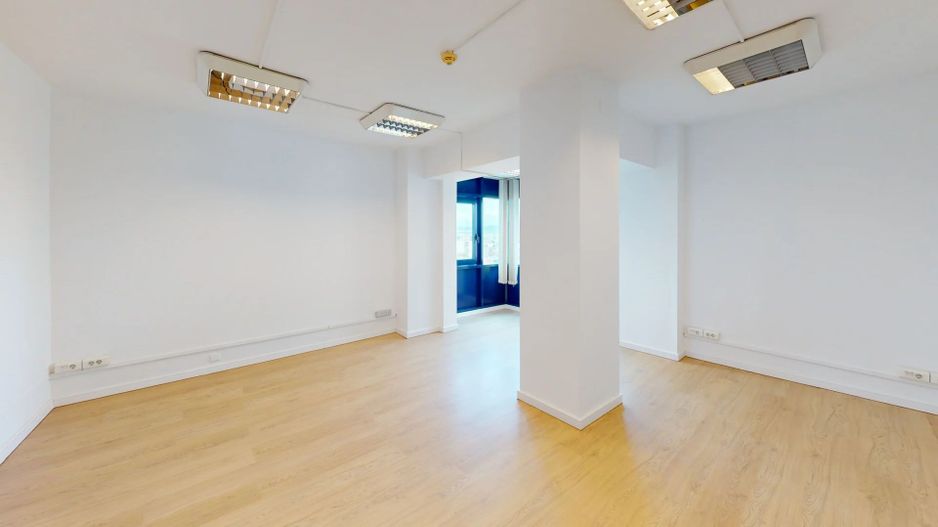 Spațiu de birouri modern în Centru Civic - Poză 11