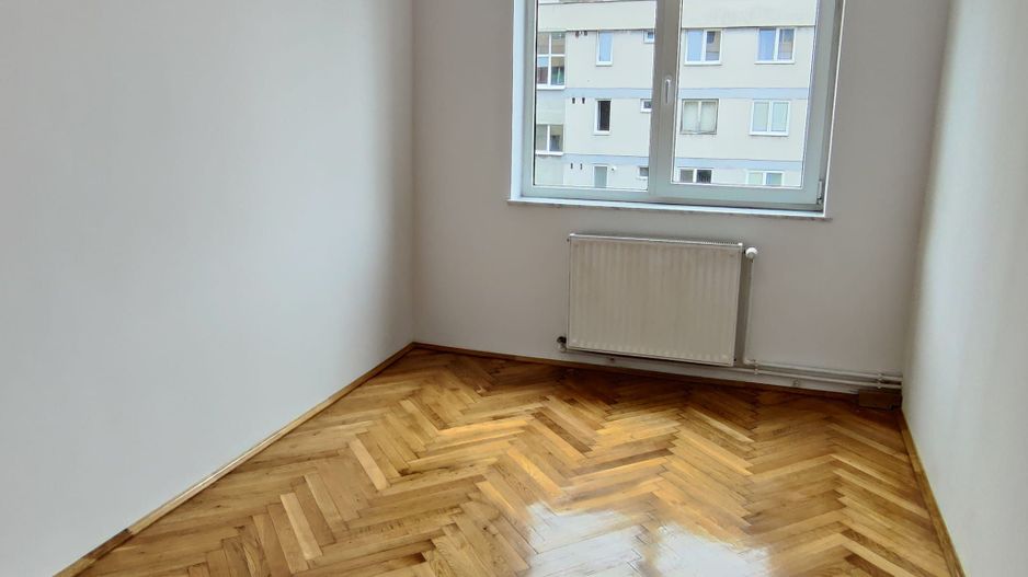 Apartament 4 Cam Decomandate, Cart Gheorgheni, Etaj intermediar - Poză 4