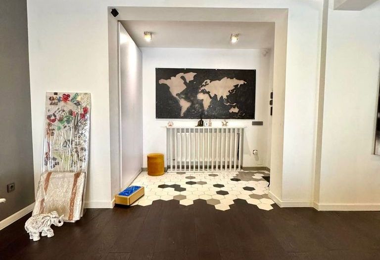 BRASADAS vinde ap 3 cam modern 106mp. mobilat, utilat, garaj. - Poză 3