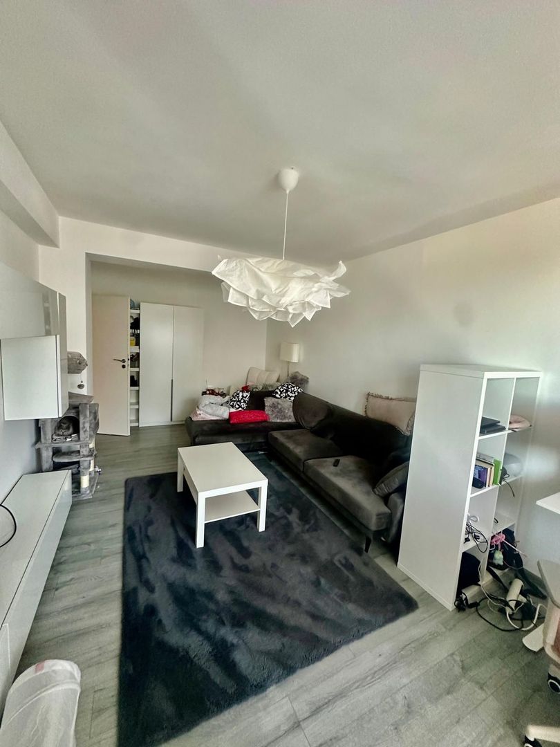 Apartament 2 camere,suprafata generoasa,mobilat si utilat,loc parcare subteran - Poză 11