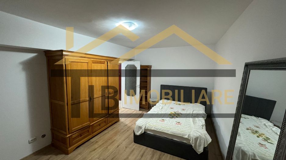 Apartament de 2 camere, 60 mp, decomandat, Zona 7 Noiembrie - Poză 1