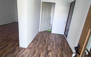 Apartament spatios la casa 77 mp utili curte libera 33 mp Turnisor - Poză 5