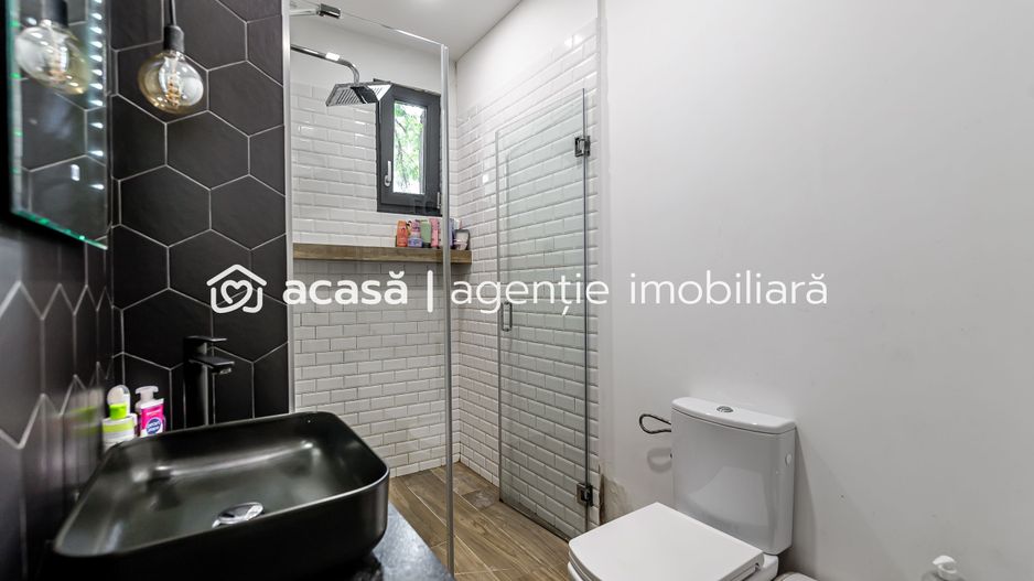 Apartament tip casa, cu gradina proprie, in zona centrala a Aradului - Poză 7