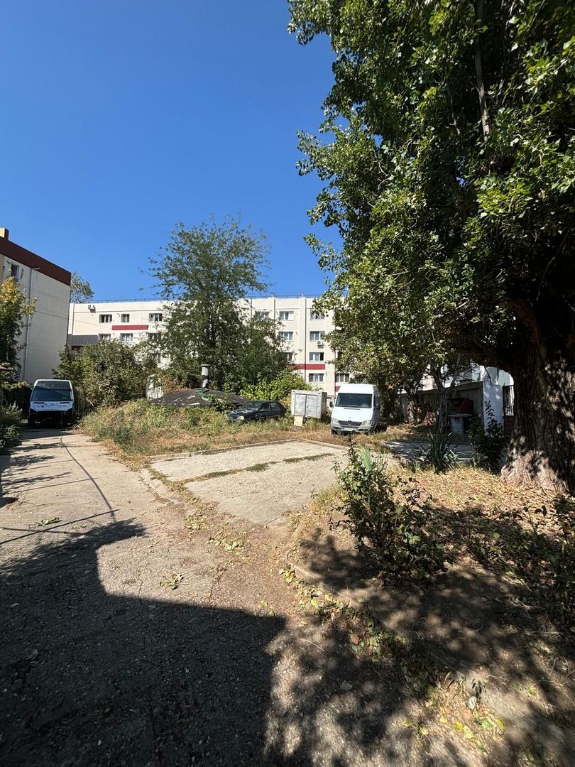 Teren 820mp POSIBILITATE BARTER  Aparatorii Patriei Berceni  T210 - Poză 1