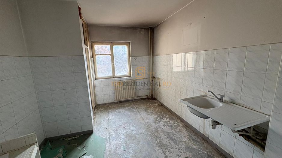 Apartament 4 camere, etaj intermediar, Rahova, Comision 0% - Poză 10