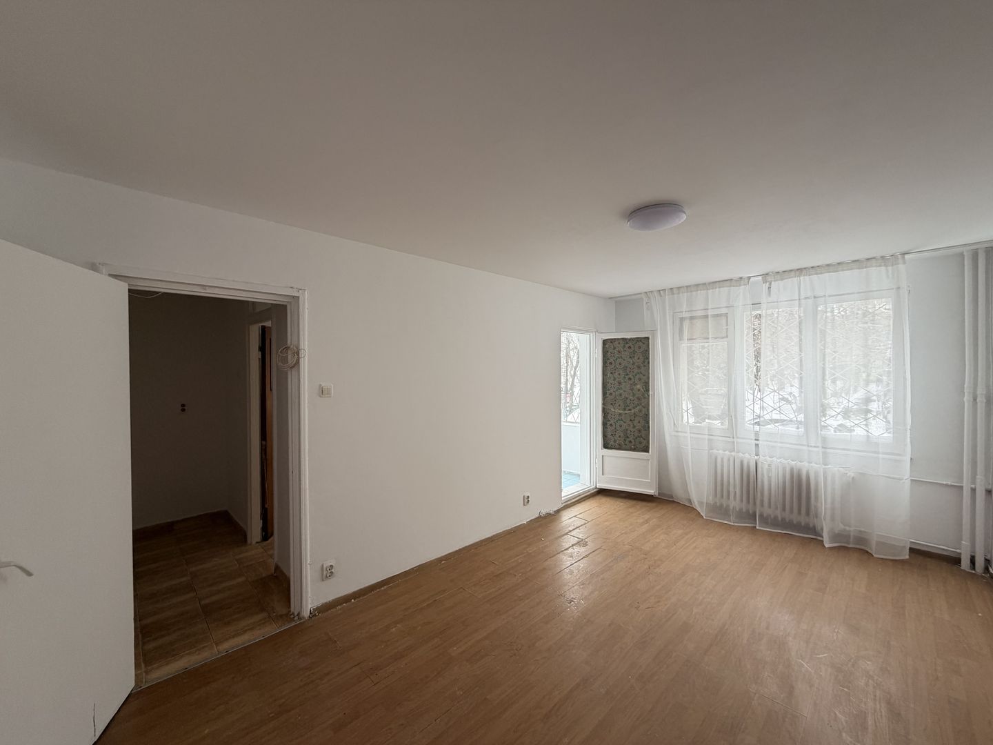 | Apartament 2 camere | Nemobilat + Neutilat | Drumul Taberei | - Poză 2