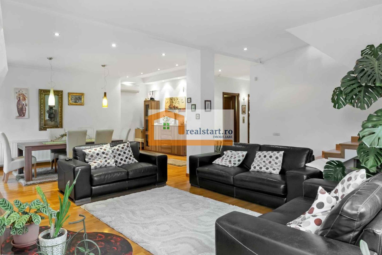 La Liziera Padure, Vila cu teren 685mp, mobilata si utilata - Poză 9