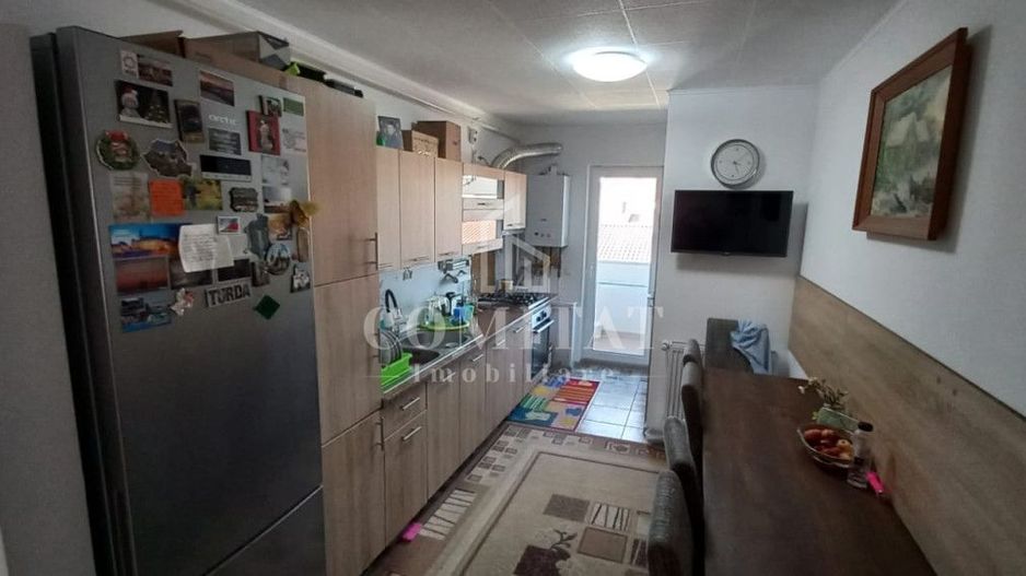 3 Camere| Decomandate| Curte comuna - Poză 2