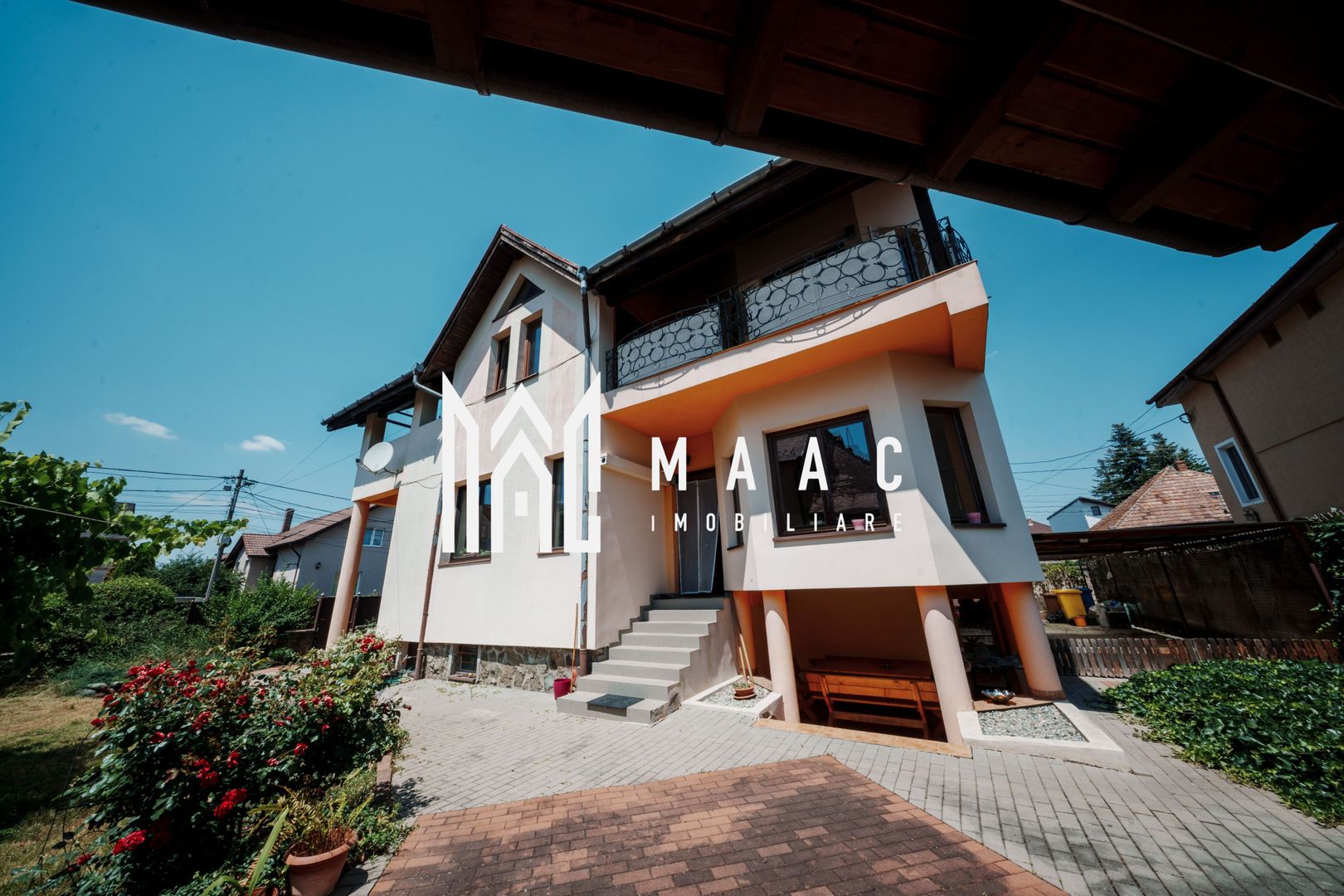 Case de vânzare Sibiu | Trei Stejari | 320 mp, acces din 2 străzi - Poză 11