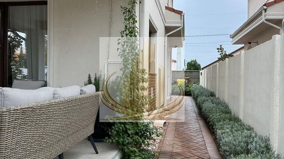Duplex premium cu 4 camere, 3 bai | Dumbrăvița | Curte spectaculoasă - Poză 26