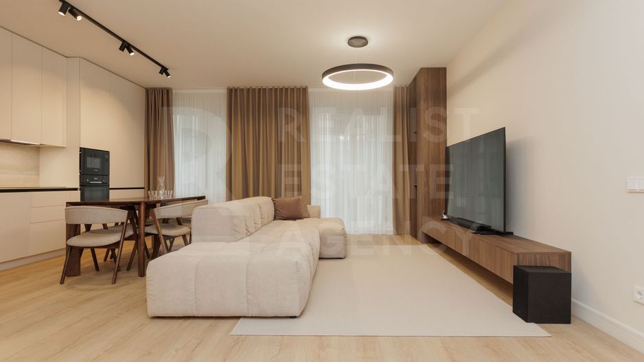 Vânzare, apartament, 3 camere, stada Moara Roșie, Centru - Poză 1