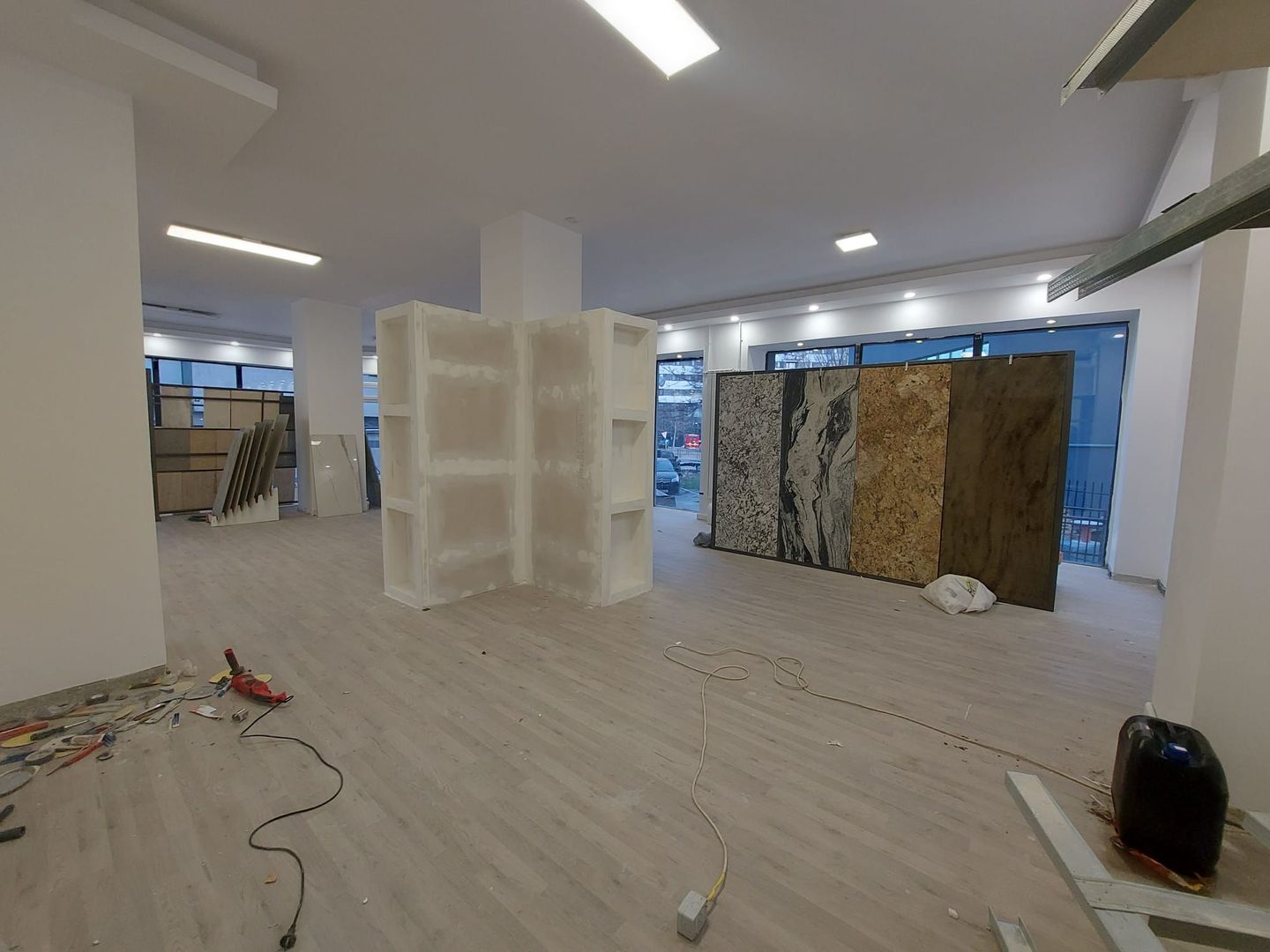 Spatiu comercial Mihai Bravu | langa statia de metrou 200Mp | Nou - Poză 14