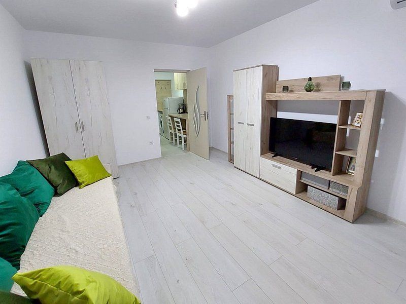 Garsoniera Faleza - vedere la Dunare - Poză 3