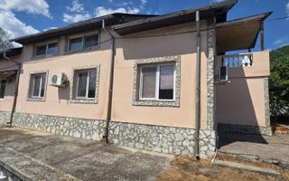 Pensiune cu acces direct la Dunare si teren de peste 6.000 mp, Berzasca - Poză 4