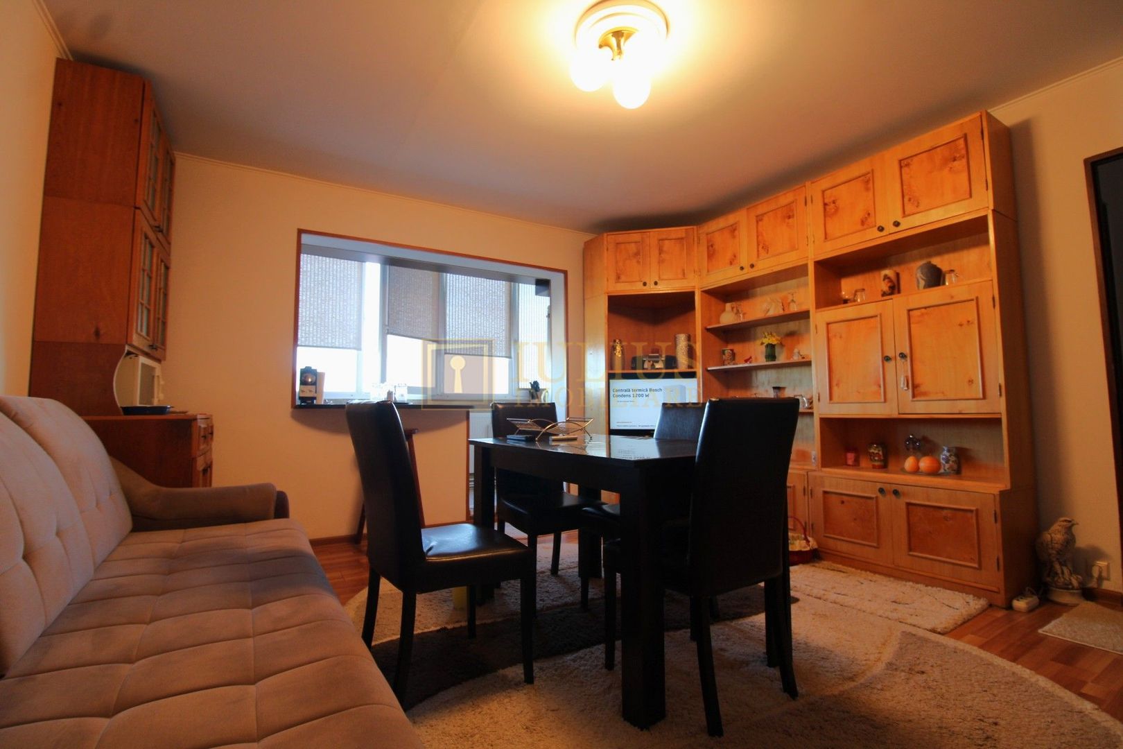 Apartament spatios, 3 camere, semidecomandat, Calea Buziasului - Poză 12
