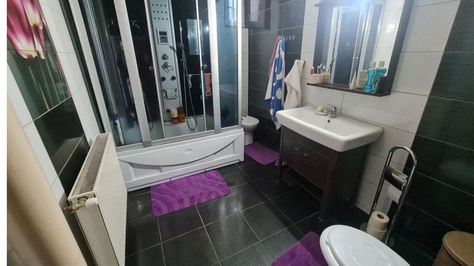Vilă cu studio muzical și 7 camere – Calea Severinului, Târgu Jiu - Poză 10