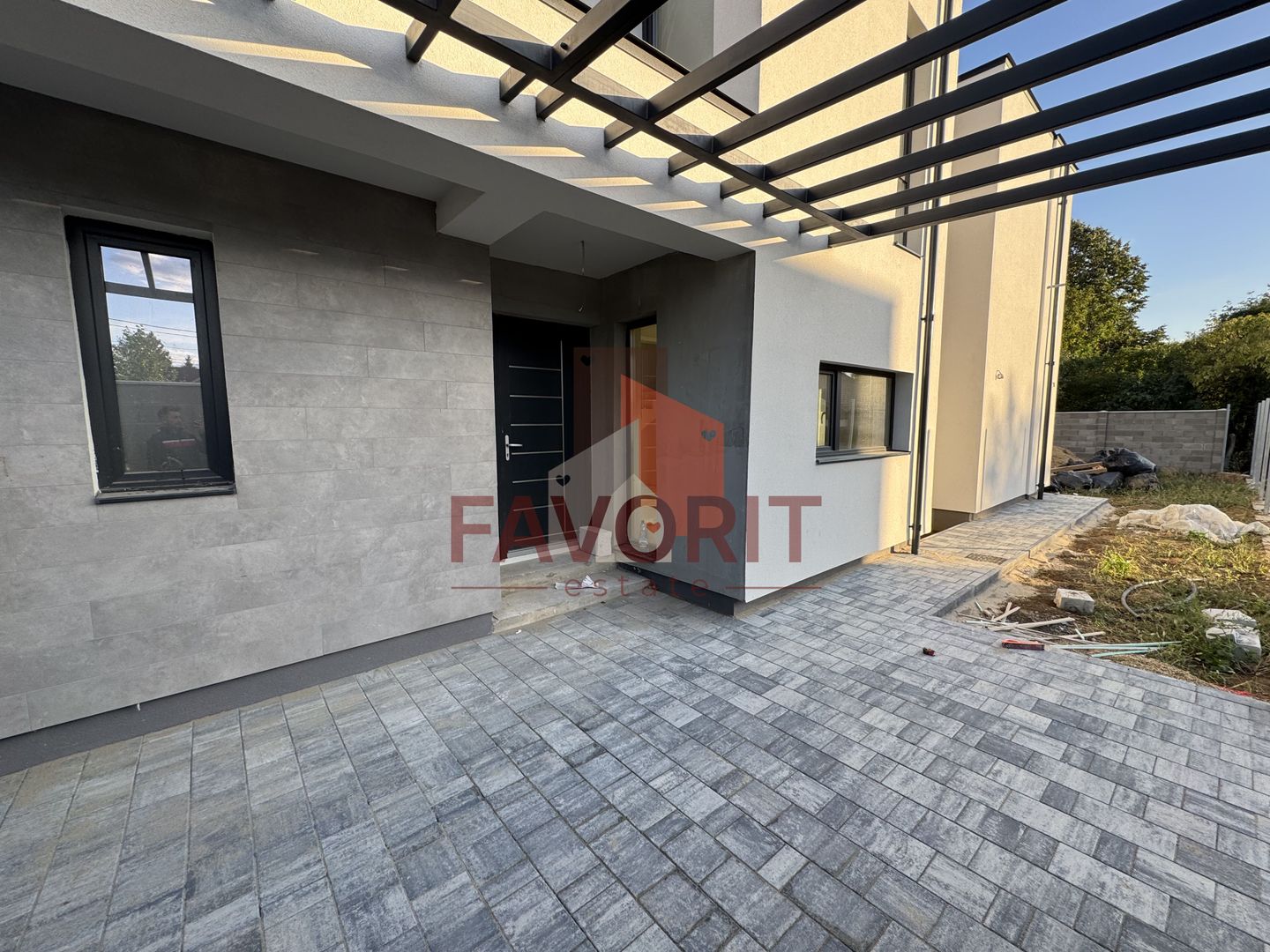 Comision 0%. Pozitie excelenta. Zid despartitor dublu - Poză 2