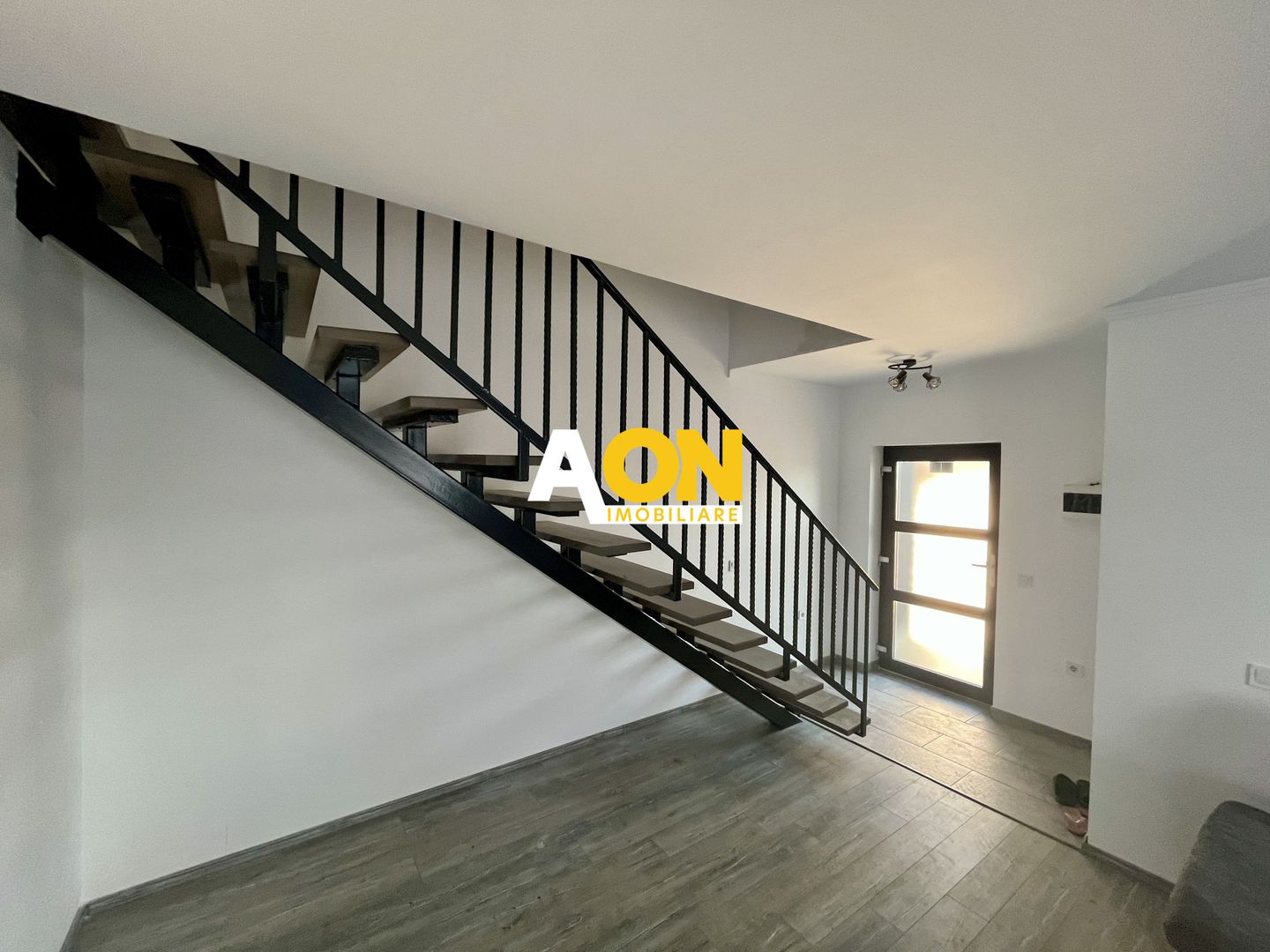 1/2 Duplex, 3 Camere, 270 mp Teren, Zona Orizont - Poză 12