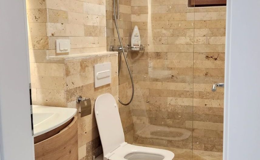 De vanzare apart. 3 camere Faleza , vedere Dunare, 78 mp, renovat premium - Poză 4