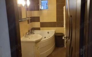 Inchiriez apartament - Poză 2