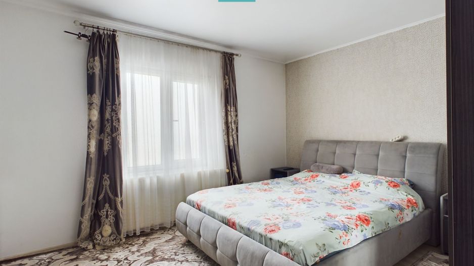 Casă cu 5 camere în Nădlac - Poză 5