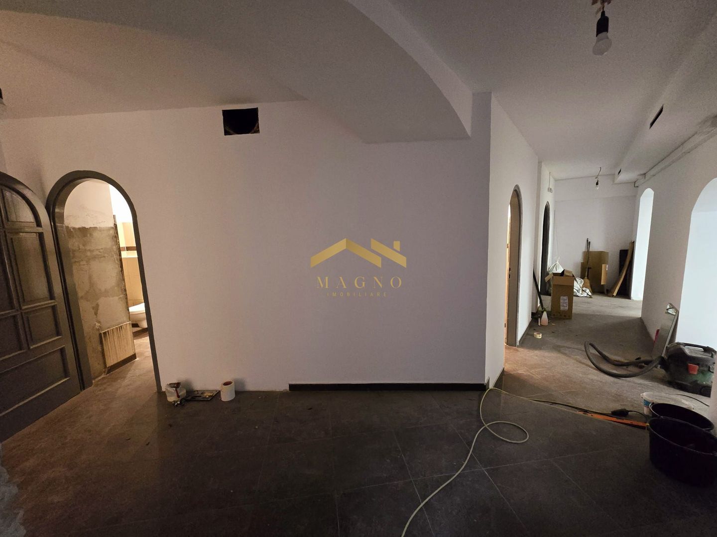 Spatiu comercial de vanzare in Piata Arenei-Boul Rosu - Poză 9