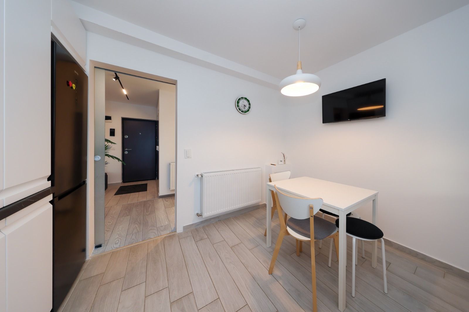 Apartament 2 camere,80 mp utili+parcare subterana-Coresi - Poză 17