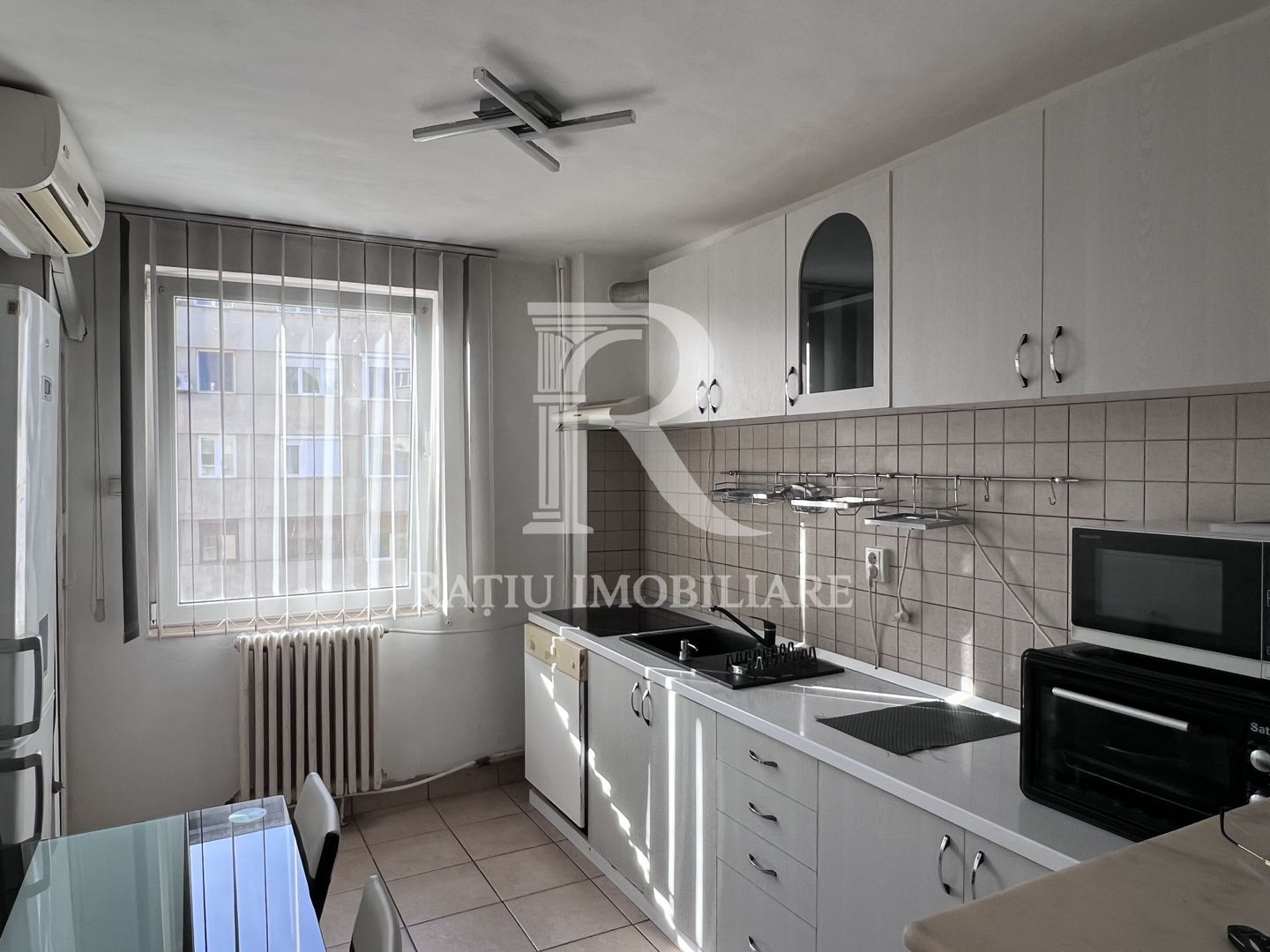 Apartament cu 2 camere | Ascensor | Tip AN | Dacia | Oradea - Poză 4