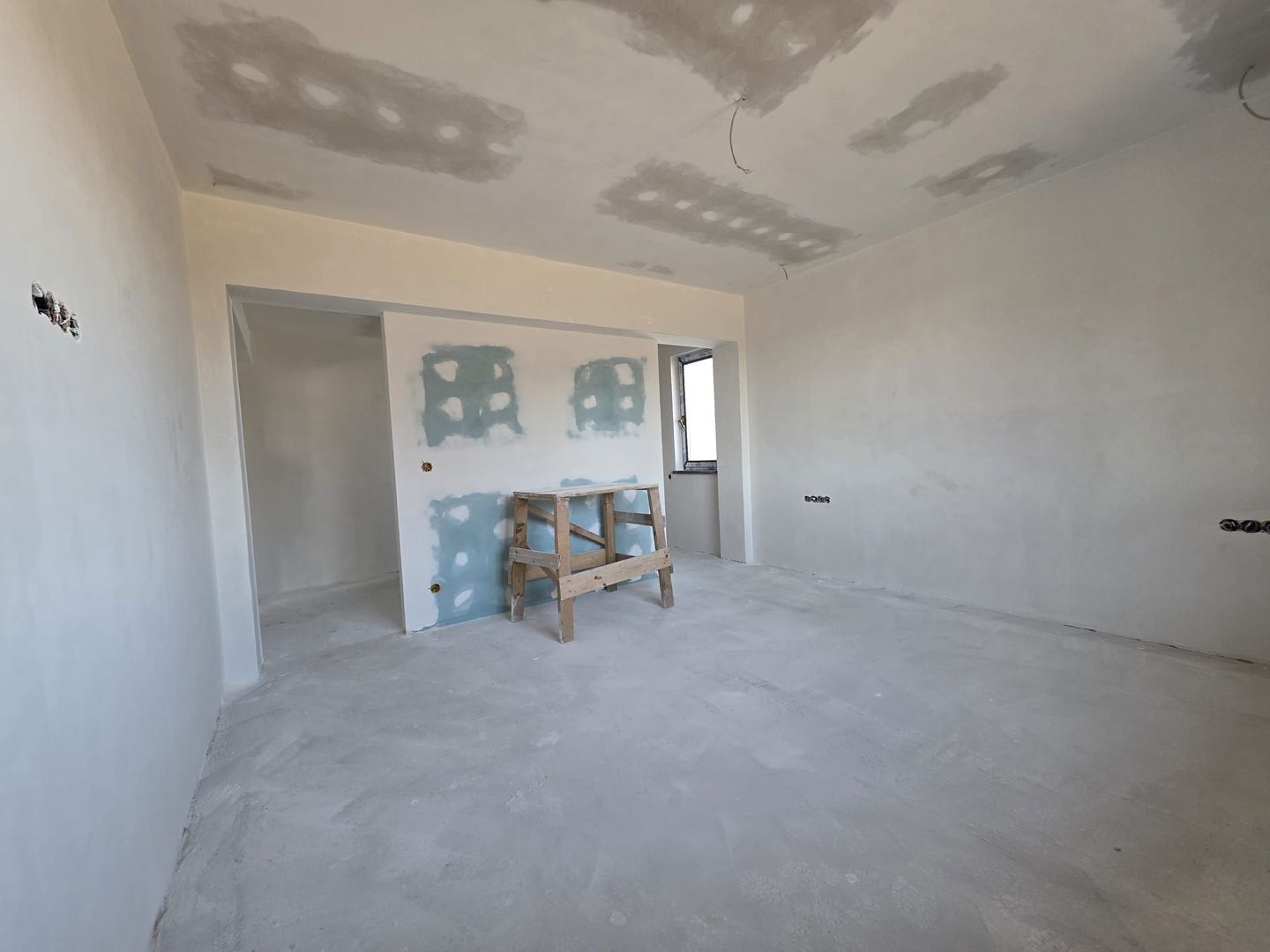 Casa in regim P+1ER de vanzare in Baltoesti - Poză 14