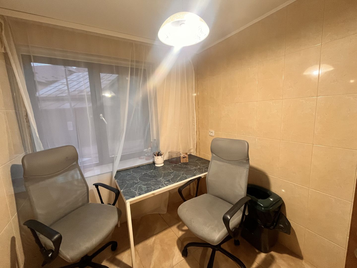 Apartament cu 3 Camere De Vânzare | Suceava /Central I 77.000Euro - Poză 8