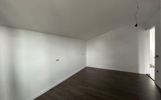 Vila Modernă și Complet Renovată în Otopeni – Oferă Confort și Accesibilitate - Poză 8
