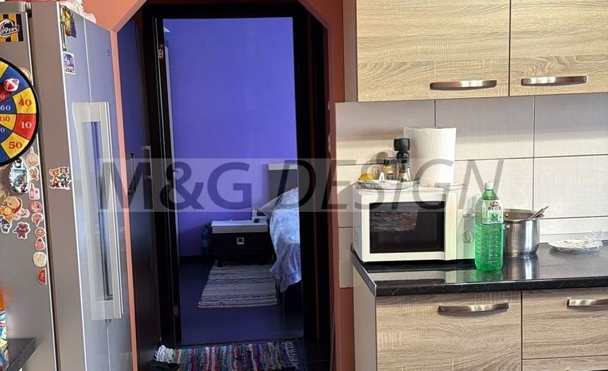 Apartament 4 camere  zona Soarelui - Poză 2