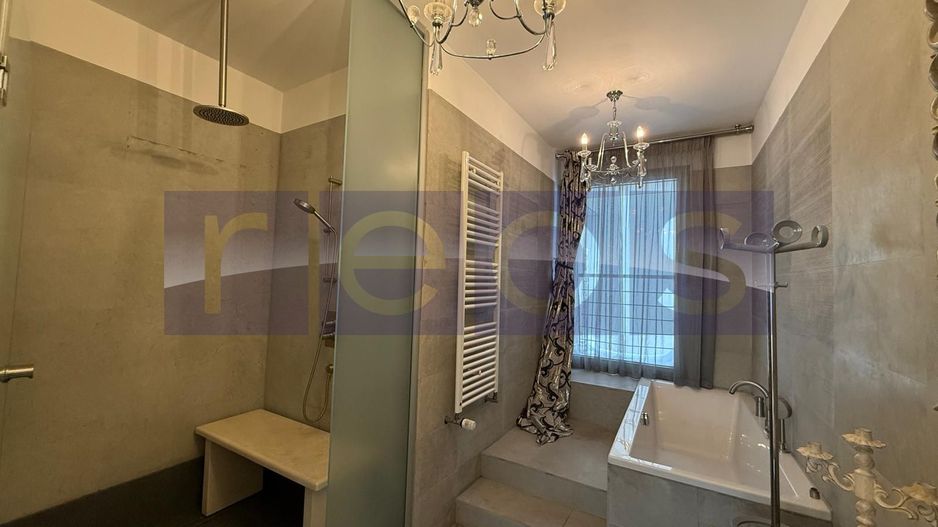 VANZARE PENTHOUSE DEOSEBIT 181MP | TERASA 280MP | MOBILAT - UTILAT LUX - Poză 16