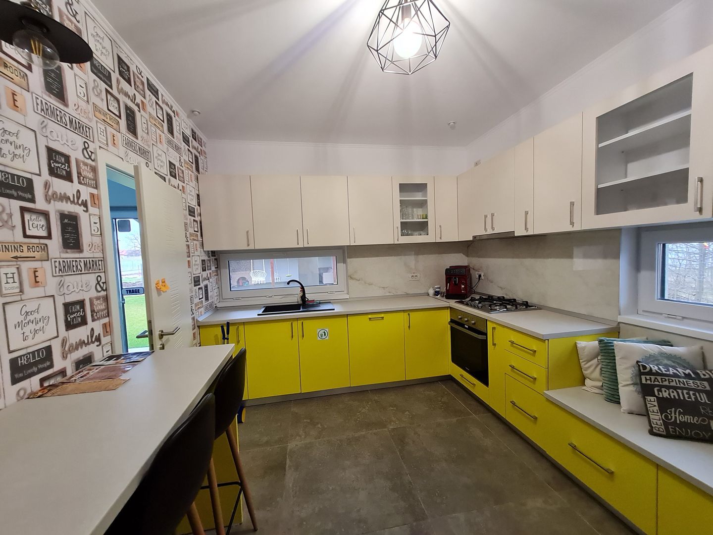 Minimalista in Dumbravita - Poză 2