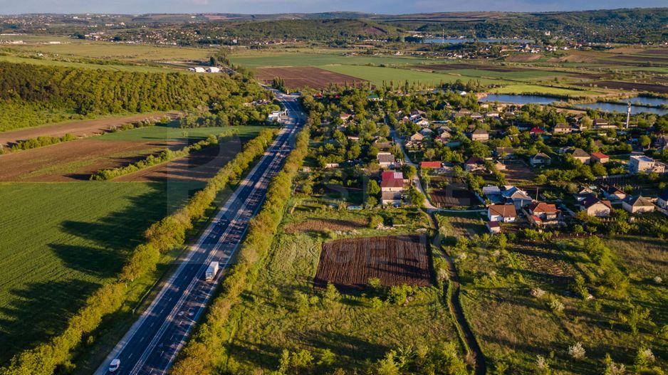 Vânzare,teren pentru construcție,10ari,traseu Peresecina-Orhei, Gornoe - Poză 2