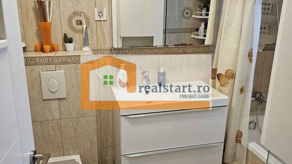 Parcul Teilor, Complex securizat, Vila insiruita, 2 loc parcare, curte, pivnita - Poză 14