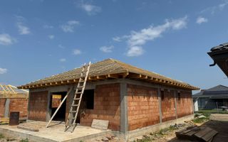 Vanzare Casa pe Parter  4 Camere  Brașov în Cartierul izvor - Poză 10