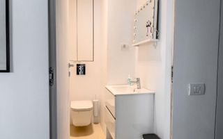 Apartament superb 4 camere. Piața Romană, 100 mp, vedere parc - Poză 12