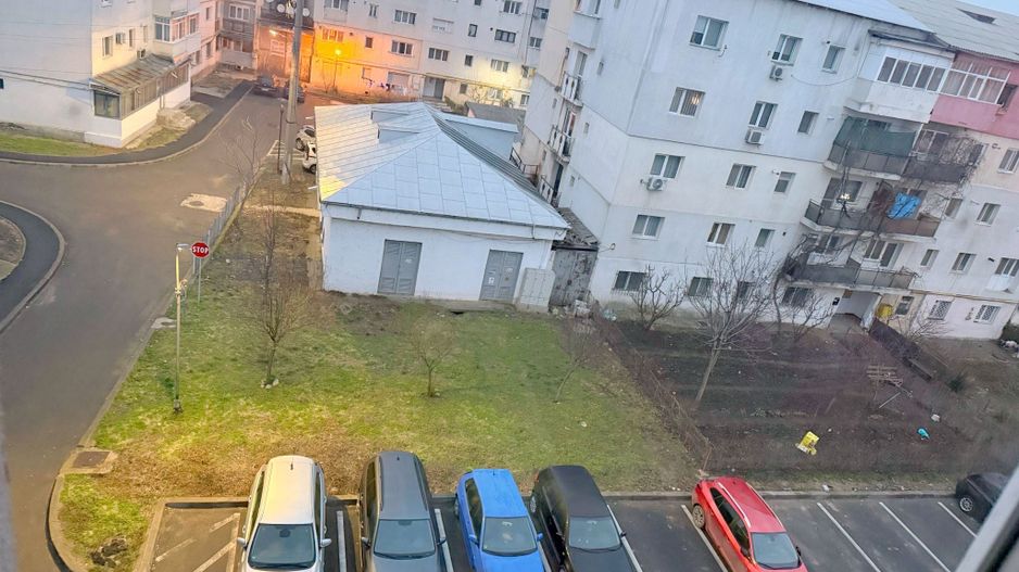 Apartament cu 2 camere - vanzare - Marasesti, jud. Vrancea - Poză 2