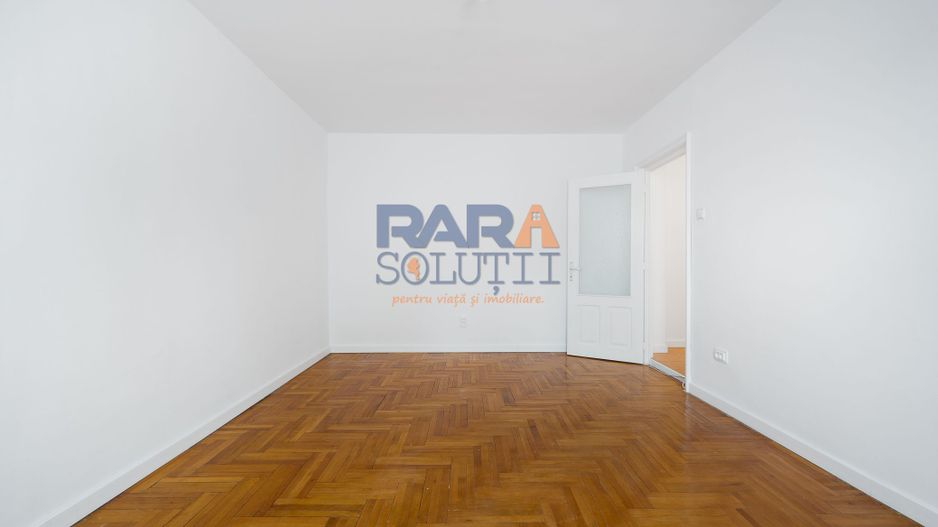 Spațiu pentru birou / salon / cabinet (38 mp) - Poză 8