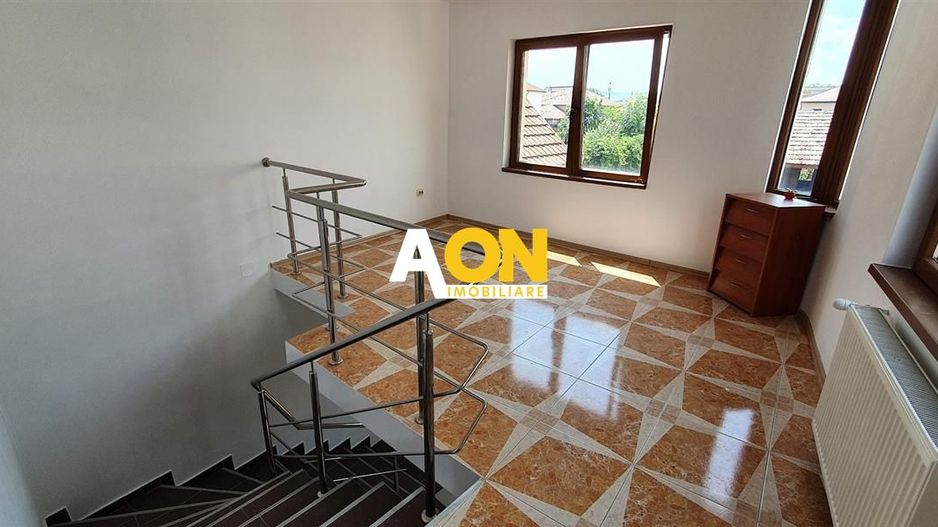 Casa situata ultracentral langa Poarta I a Cetatii Alba Carolina - Poză 18