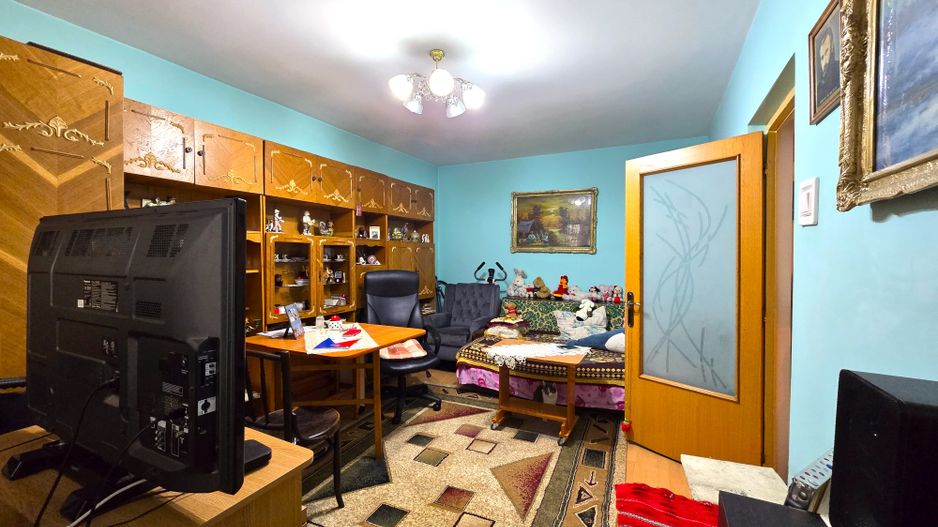 Apartament 2 camere Teiul Doamnei de vanzare, bloc 1985 - Poză 2