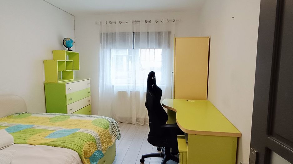 Apartament cu 3 camere decomandate,mobilat-Astra - Poză 8