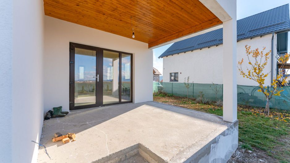 Casă nouă în Bod, P+M, de vânzare "la alb" sau "la cheie" - Poză 19