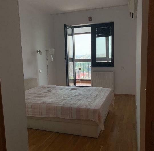 Apartament de Închiriat - 2 Camere, 90mp, Et11/14 Cu Vedere Superbă la Răsărit - Poză 1