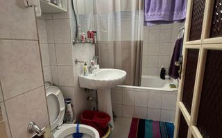 Apartament decomandat 4 camere 85 mp-balcon-etaj 3-parcare-Zona Lama - Poză 7