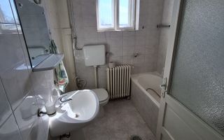 Ap 2 camere, transformat in 3, et 1, cu gradina, Sagului - Poză 5