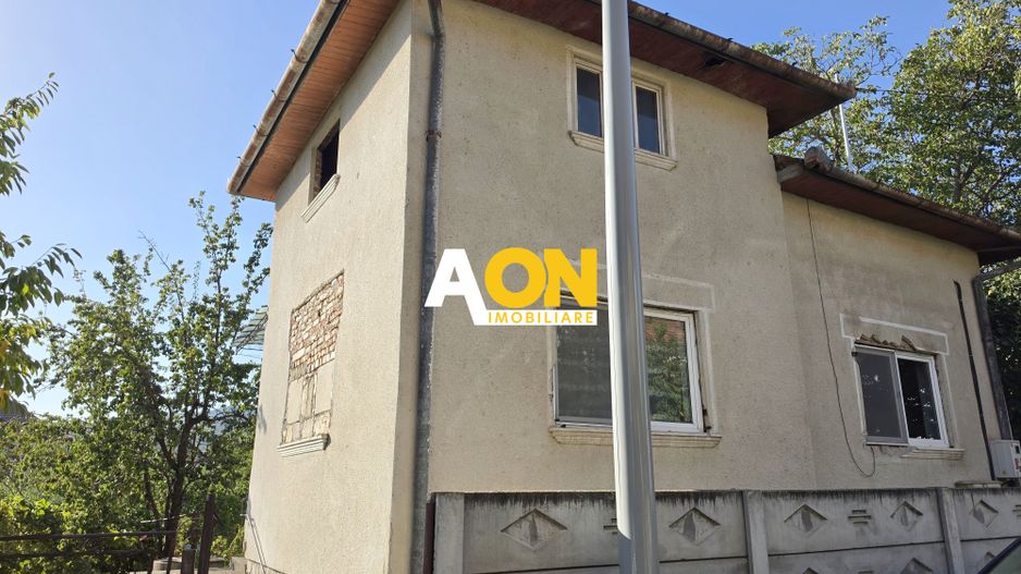Casa S+P, 4 camere, 2 bai, 735 mp teren, Cetate, zona HCC - Poză 1